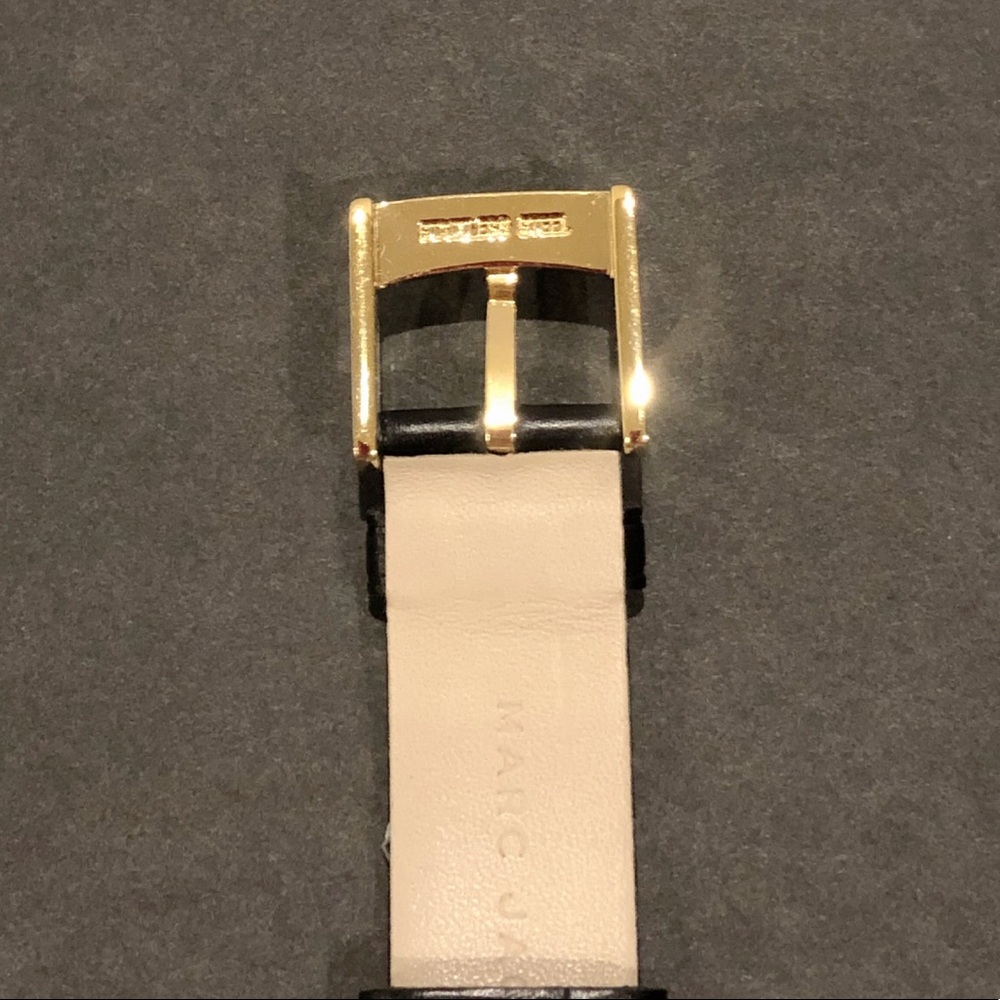 Marc Jacobs Watch - Picture 4 of 6
